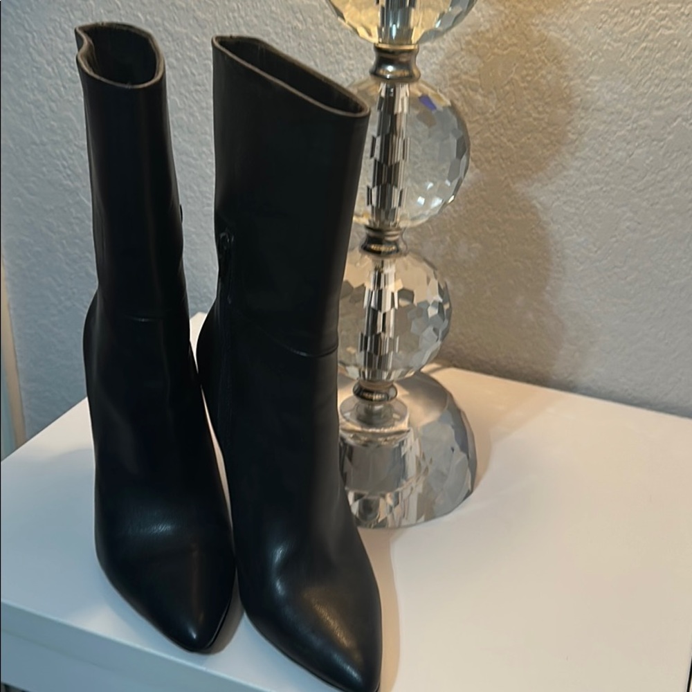 Charles by Charles David Heel Black Boots